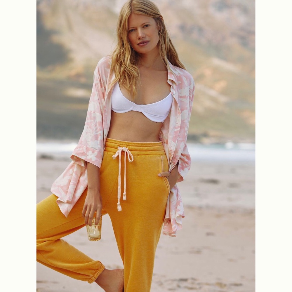NWT Anthropologie Daily Practice Knit Joggers L